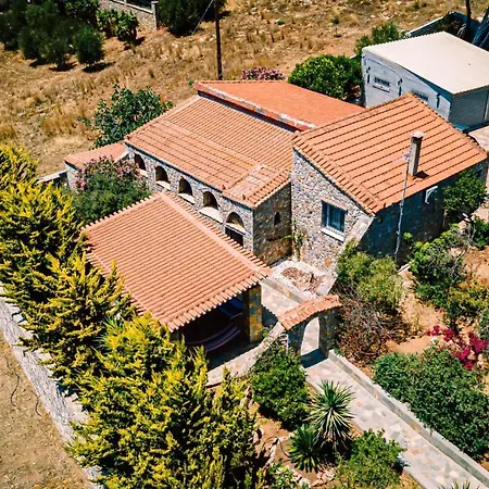 Angelos Εξοχικό σπίτι *