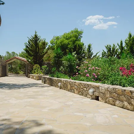 Angelos Séjour à la campagne *