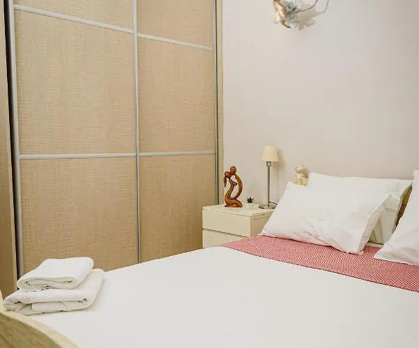 Angelos Landsted Ermioni