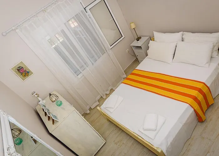 Angelos Landsted Ermioni