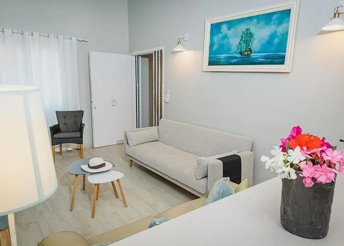 Angelos Landsted Ermioni